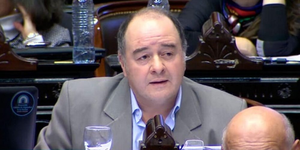 Monfort: “El aumento de impuestos y el fin del pacto fiscal son un grave retroceso para Entre Ríos”