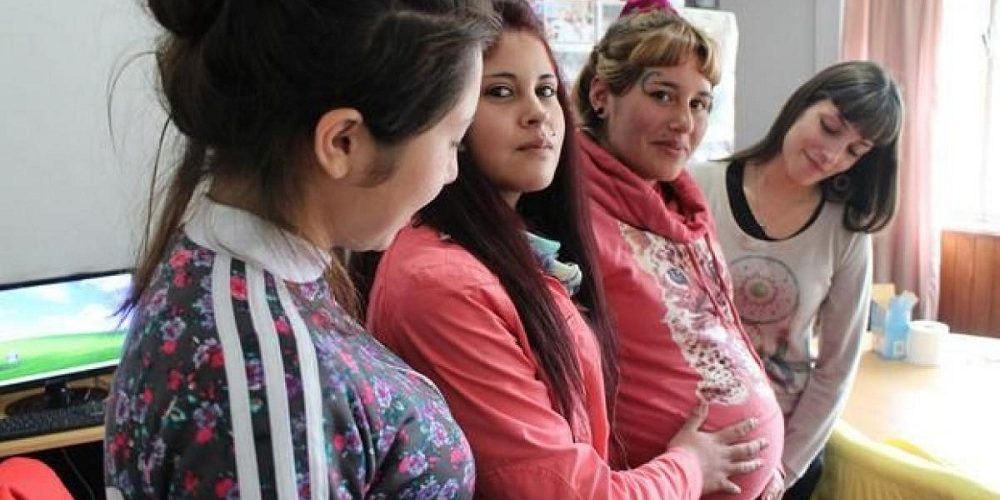 Se realiza en Paraná una jornada para prevenir y actuar ante casos de abusos y embarazos forzados en adolescentes