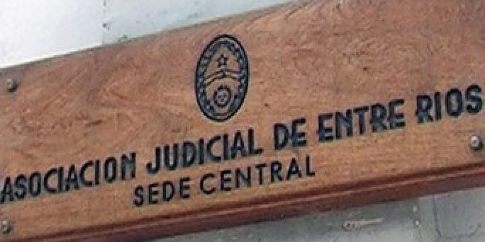 Los judiciales entrerrianos adhieren a la protesta nacional de este martes pero sin afectar la prestación del servicio