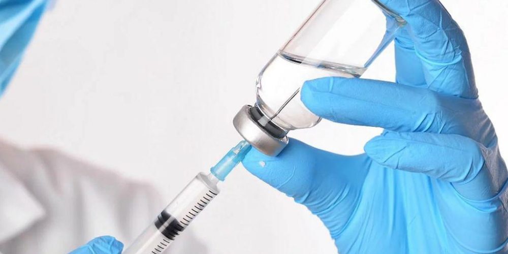 La OMS advirtió que las vacunas “no erradicarán el coronavirus” hasta que no se sepa cómo se transmite