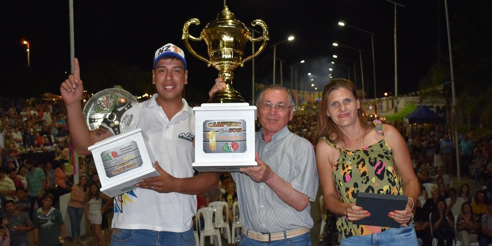 Nahuel Zanandrea Campeón en Turismo Pista 1600