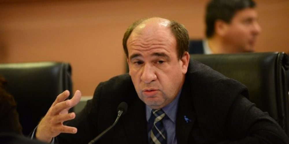 El diputado Vitor se mostro en desacuerdo con el “impuestazo” de Bordet