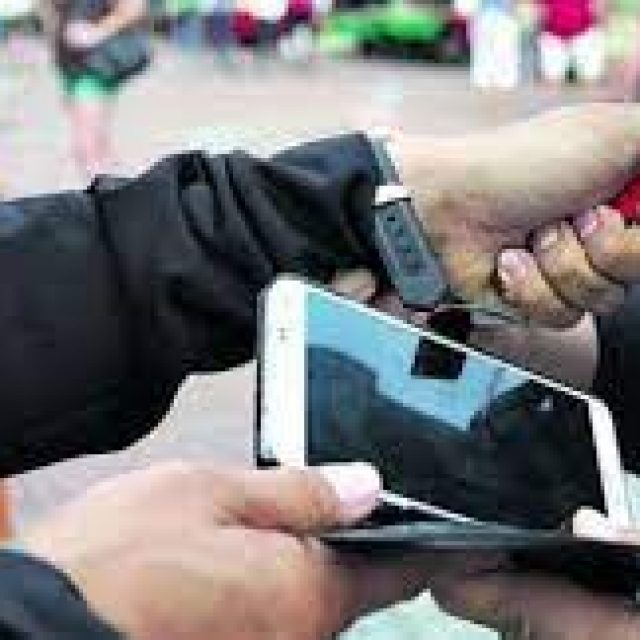 Federación: Amenazan con cuchillo a unas turísticas y le roban teléfono celular