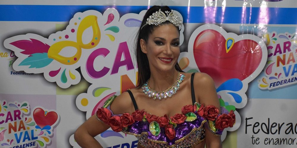 Federación vivió una noche de Carnaval a todo ritmo, con Silvina Escudero