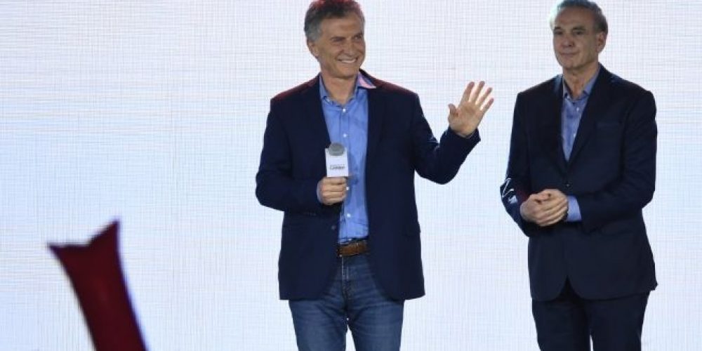 Macri reconoció la derrota e invitó a Alberto Fernández a desayunar mañana en la Casa Rosada