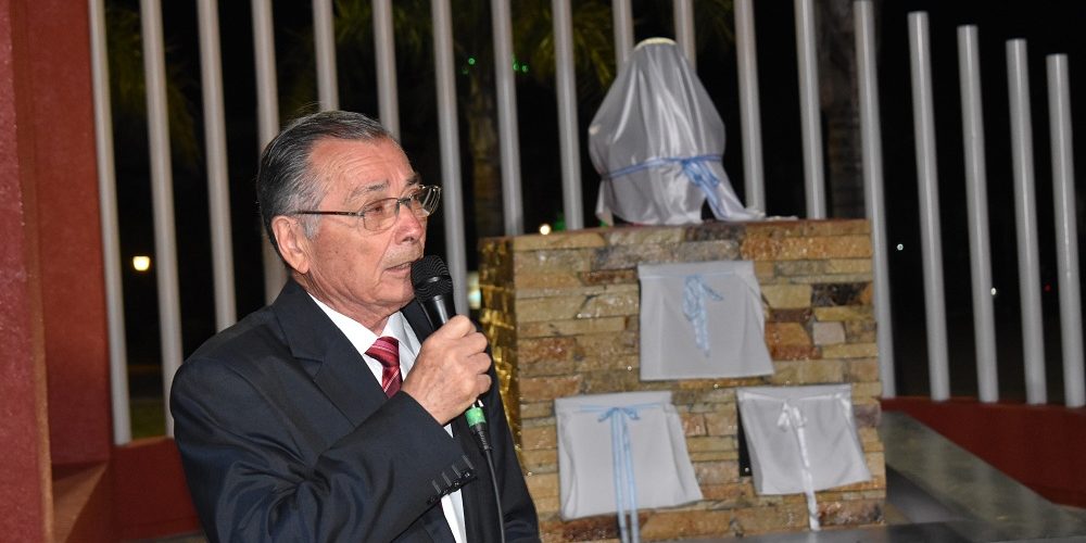 “Los valores de Alfonsín hicieron fortalecer la democracia y la república” destacó Cecco