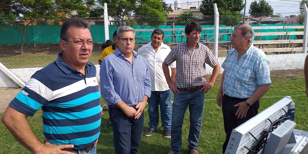 “A Deportivo Cosmos llegó una inversión en luminarias LED de 1 millón de pesos” comento Rubén Rastelli