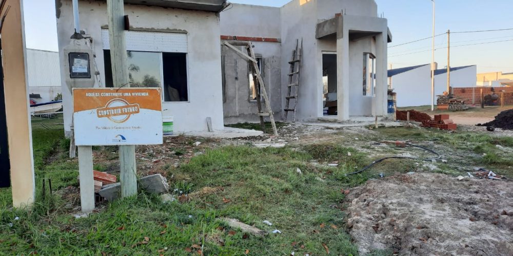 El Gobierno de Chajarí realiza nuevos llamados a licitación para comprar materiales para viviendas de Construir Futuro III