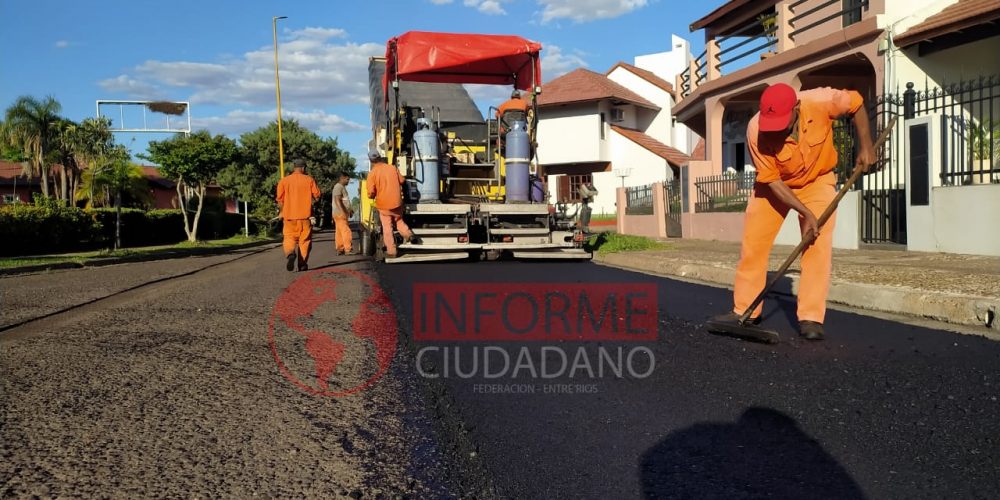 Comenzaron los trabajos de re-pavimentación de calles de Federación