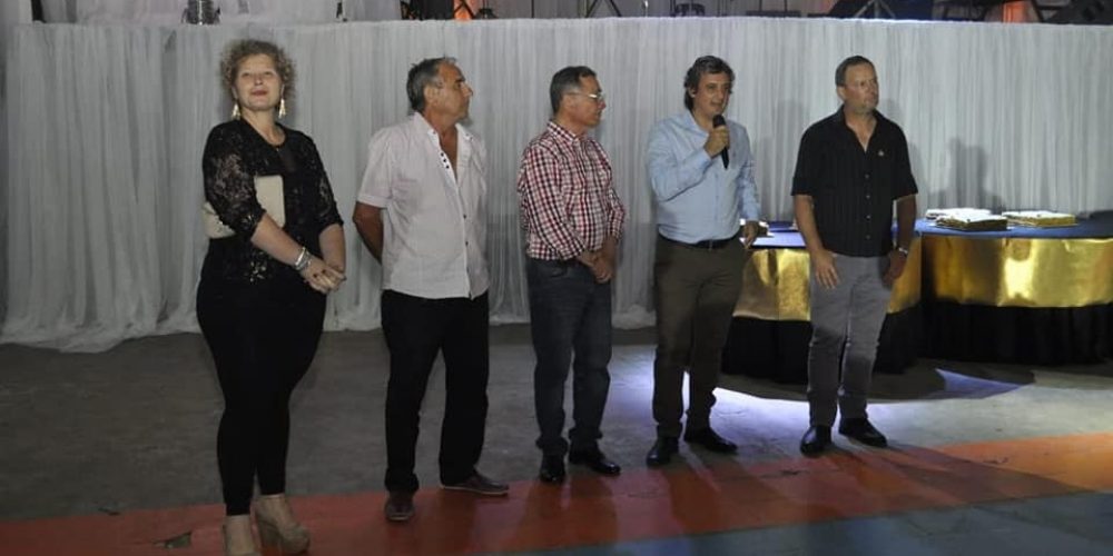 Carlos Cecco y Ricardo Bravo compartieron el saludo por el Día del Municipal