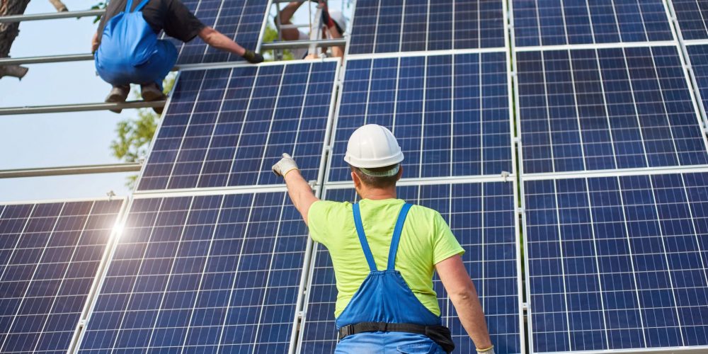 Racedo y Piana planean la instalación de parque solares en Federación
