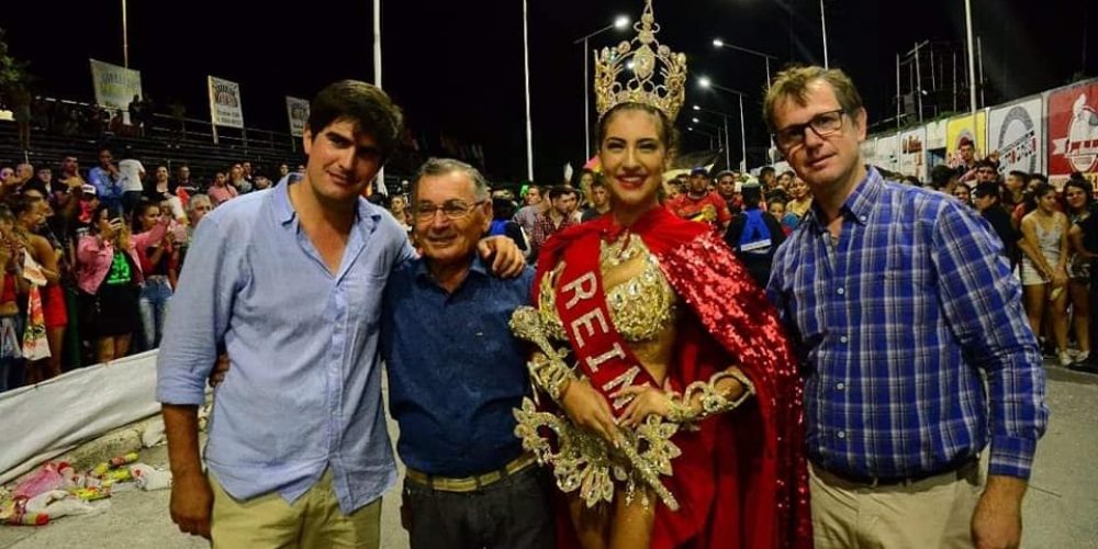 Luciana Russo es la nueva reina del Carnaval Federaense