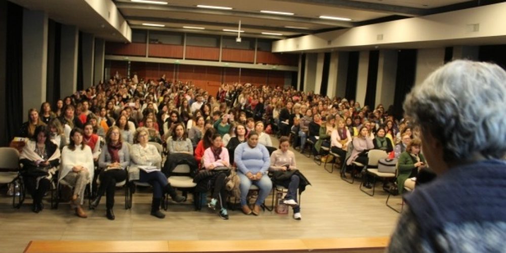 Más de 450 docentes de nivel inicial de toda la provincia se capacitaron en Paraná