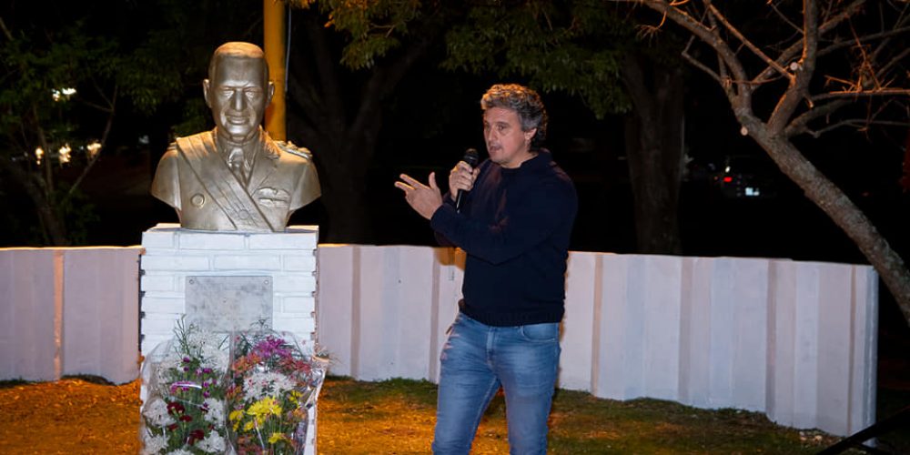 Ricardo Bravo encabezó un homenaje a  Perón a 48 años de su fallecimiento