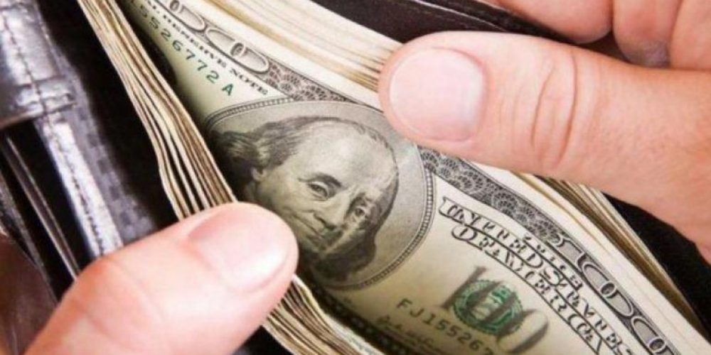 El dólar turista subió y se ubicó por encima de los $101