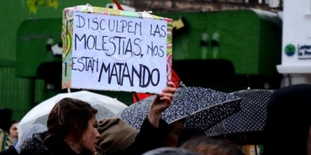 Hay un feminicidio cada 26 horas en Argentina