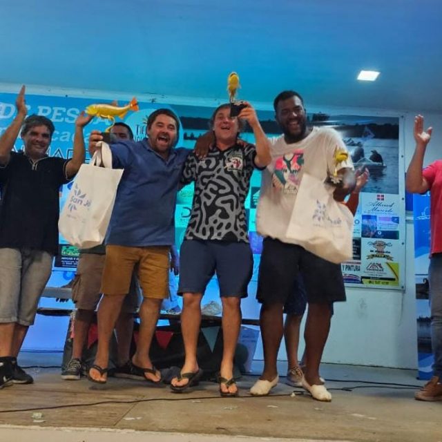 Peña Los Cachorros en el podio en el Torneo de Pesca “Tierra de Palmares”