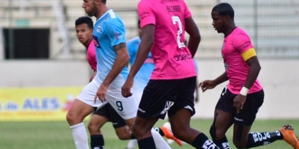 Jorge Detona juega por el ascenso a la Serie A de Ecuador