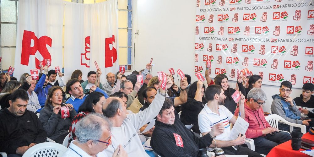 PS Entre Ríos: “Por unanimidad, el Congreso facultó a la Junta Ejecutiva a dialogar con la oposición a los fines de construir una alternativa superadora de gobierno”