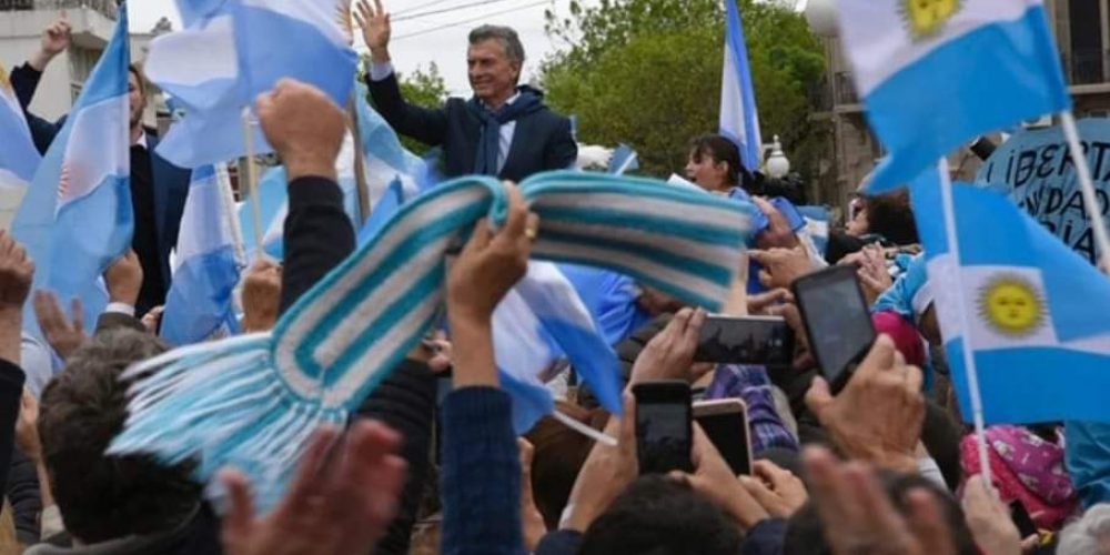 Conforme con la convocatoria que está logrando, Mauricio Macri continúa esta semana con la campaña por las 30 ciudades