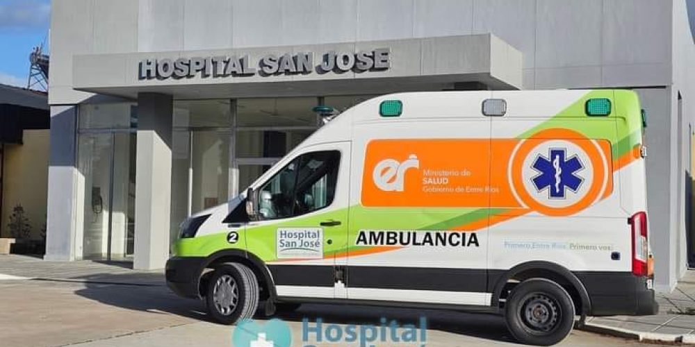 El Hospital San José reparó ambulancias que estaba fuera de servicio