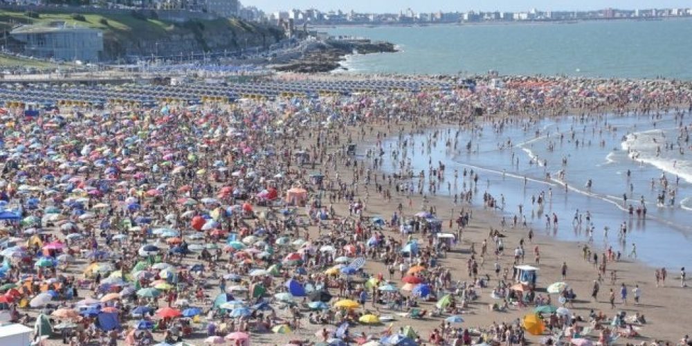 Entrerrianos inician el éxodo turístico hacia las playas de Brasil, la Costa Atlántica o Carlos Paz