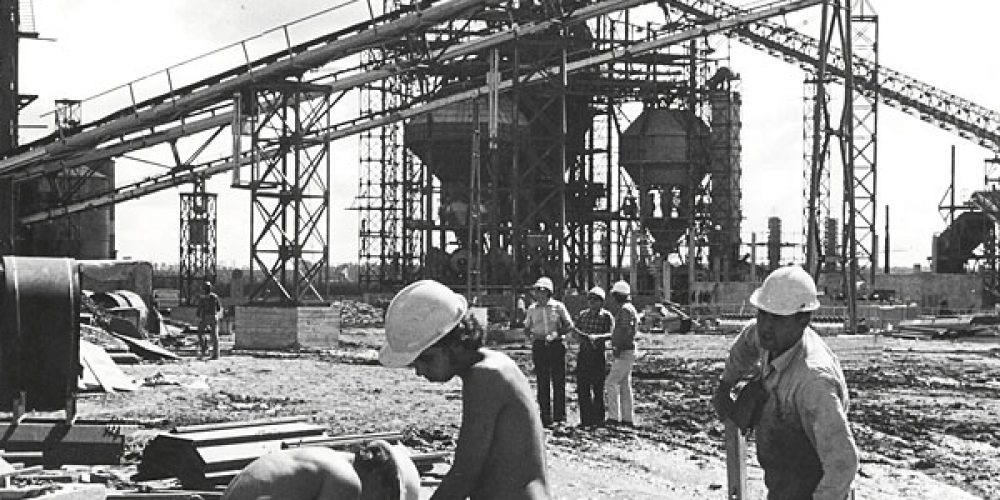 Hace 50 años comenzaba a construirse el “Complejo Hidroeléctrico Salto Grande”